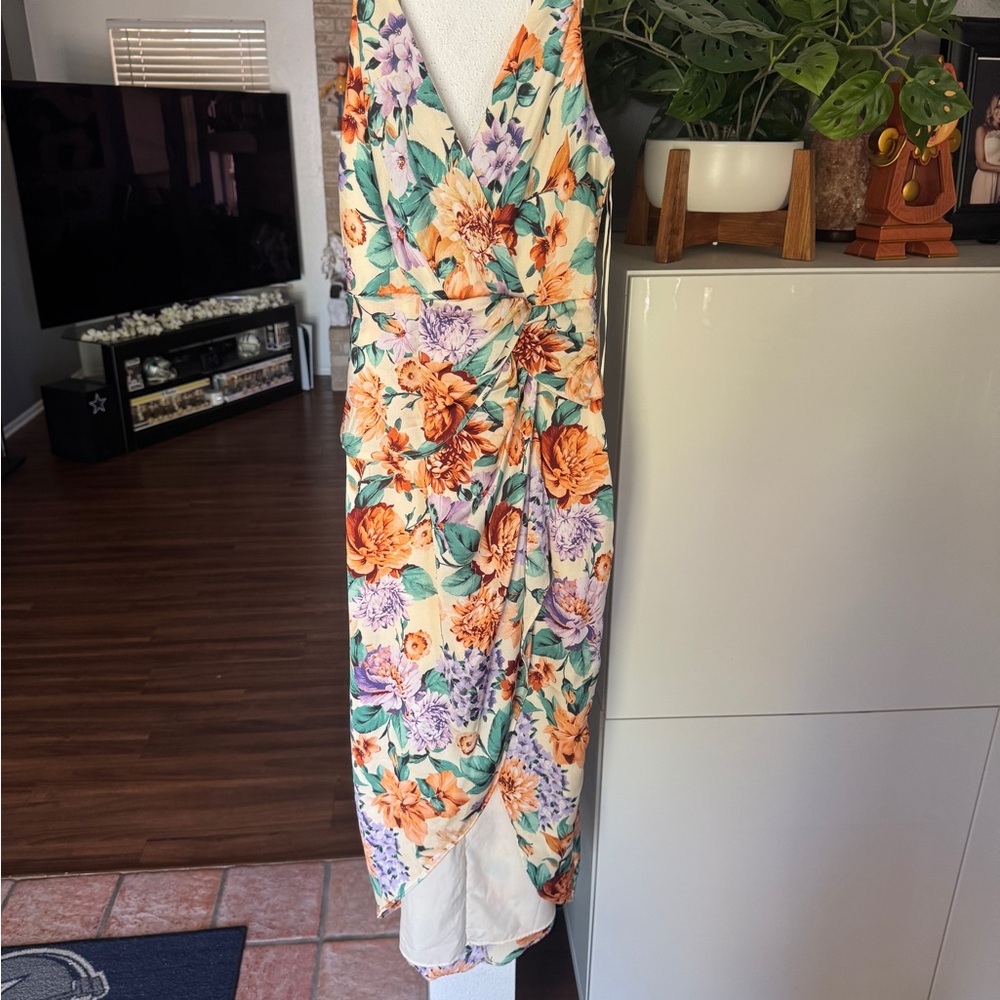 Express Vibrant Floral Midi Dress